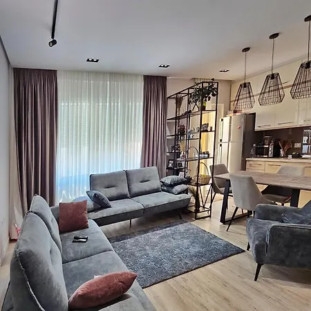 Appartamento Adore - Modern Tirana